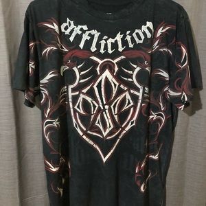 Men’s Affliction shirt